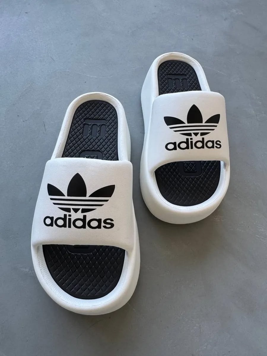 модные шлепки,adidas шлепки,шлепки женские,,шлепанцы белые
