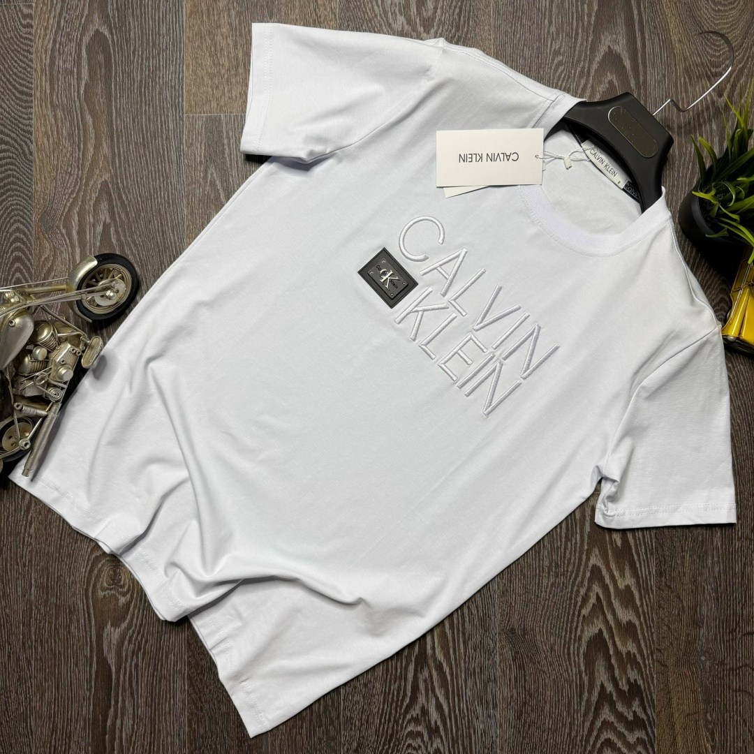 футболка мужская calvin klein,футболка мужская,футболки мужские белые,футболка calvin klein,футболки для мужчин