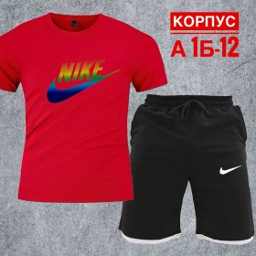 Костюм