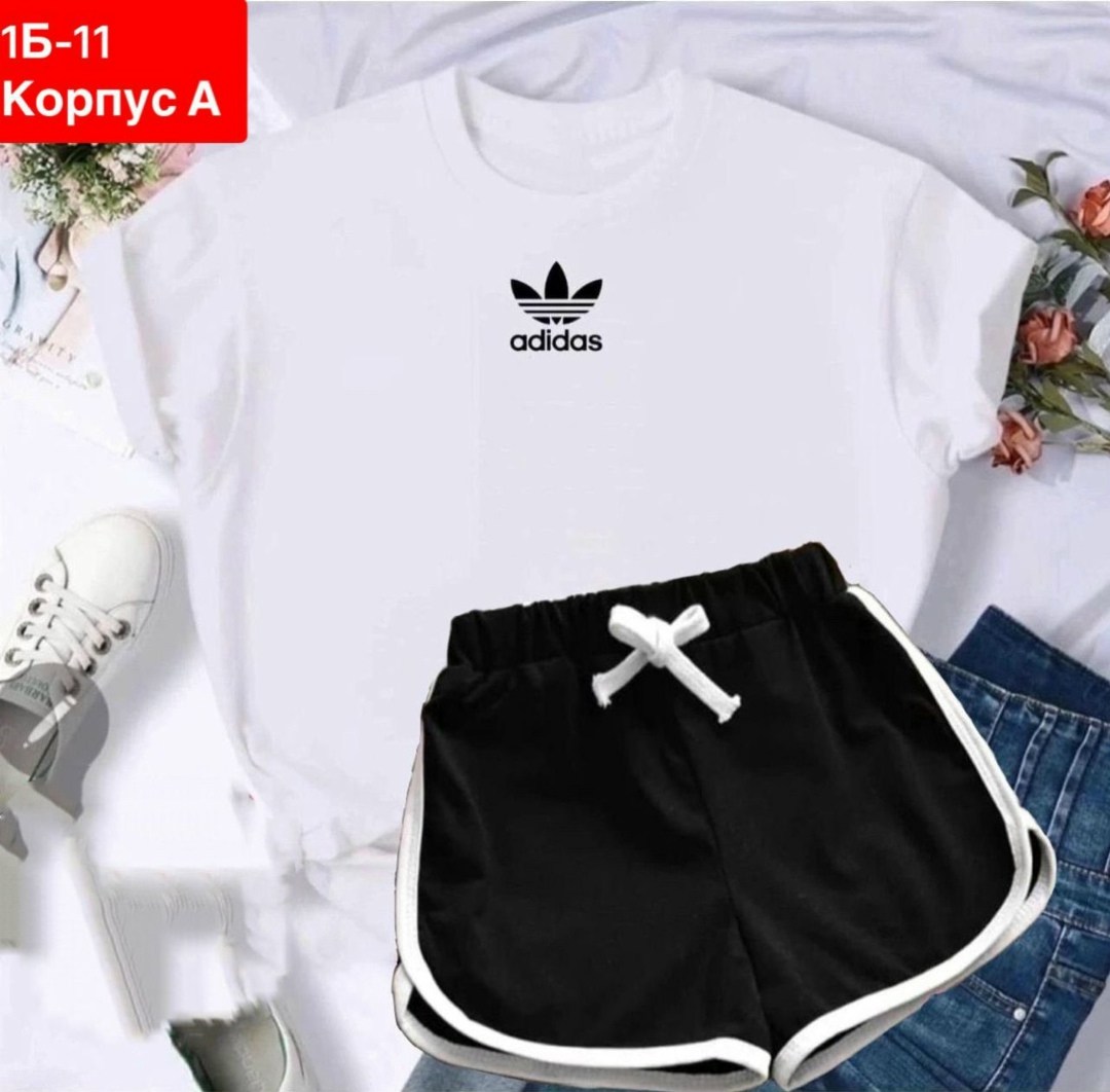 женский костюм с шортами,женские костюмы,костюм спортивный adidas,костюм спортивный adidas sportswear,костюм для девушек