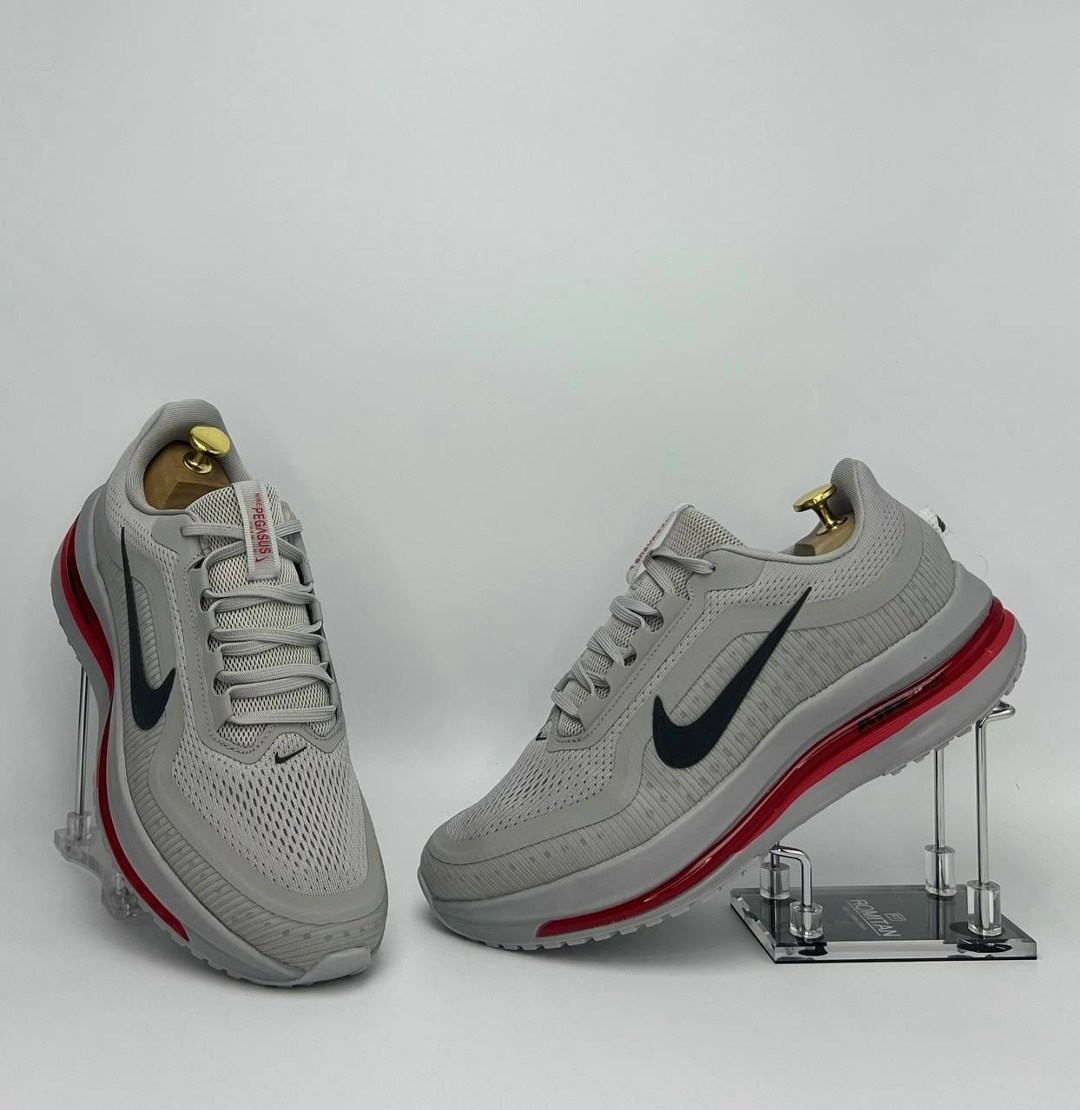кроссовки,nike кроссовки,кроссовки мужские женские,спортивная ,кроссовки nike vomero