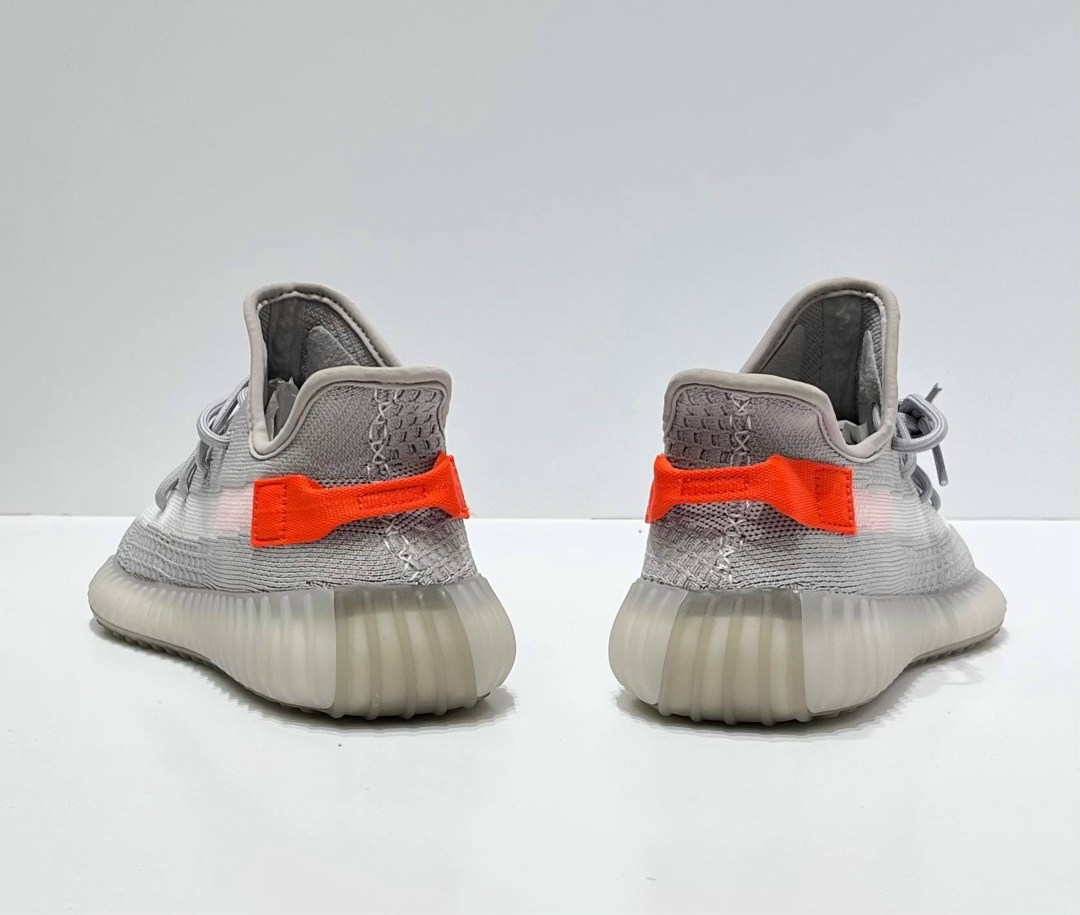 adidas yeezy boost 350 v 2,adidas yeezy boost 350 v2 light,yeezy boost 350 v 2,кроссовки adidas yeezy 350 boost,adidas yeezy boost 350 v2 tail light