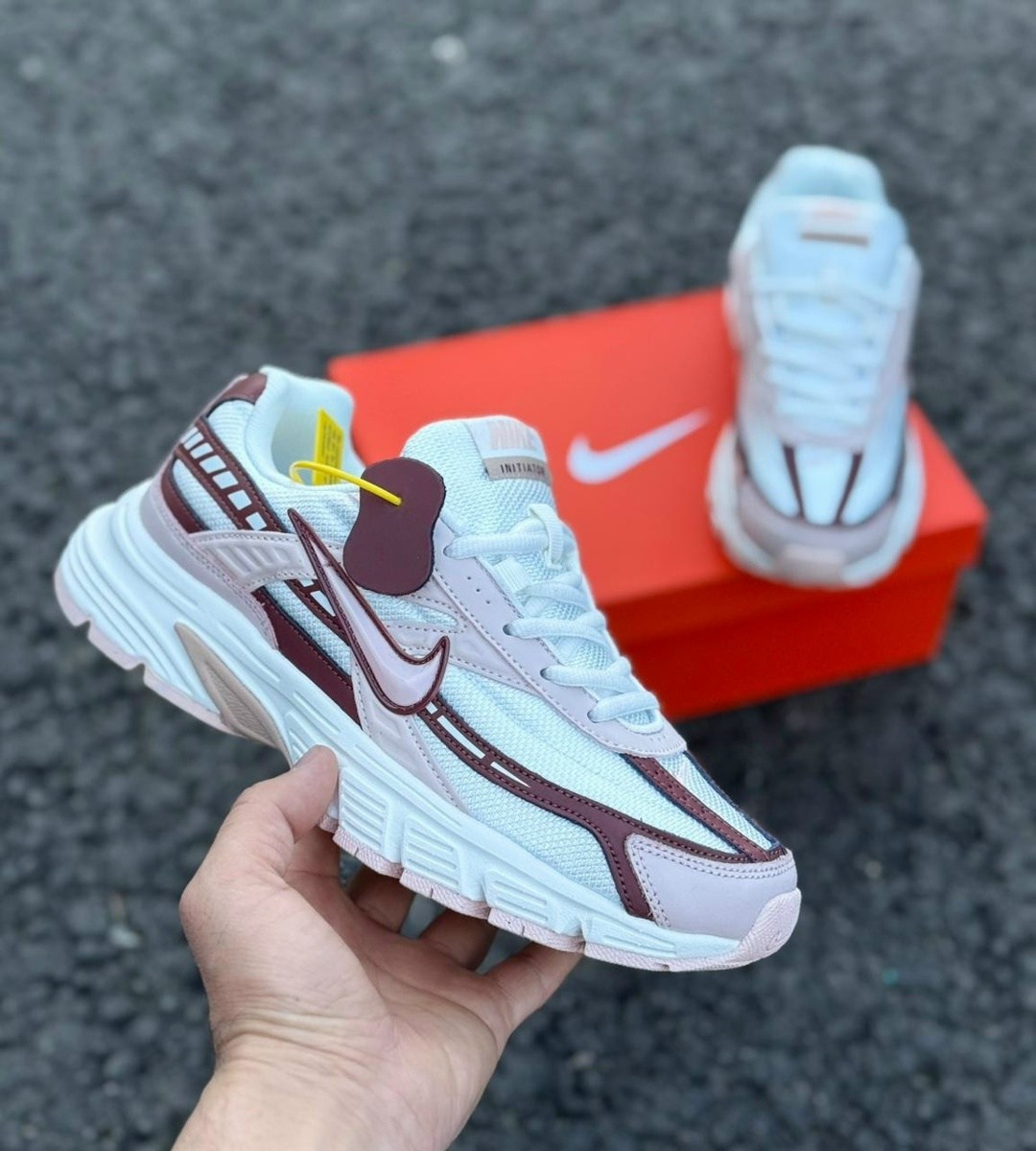 кроссовки nike initiator,кроссовки nike,кроссовки,женские кроссовки,повседневные кроссовки