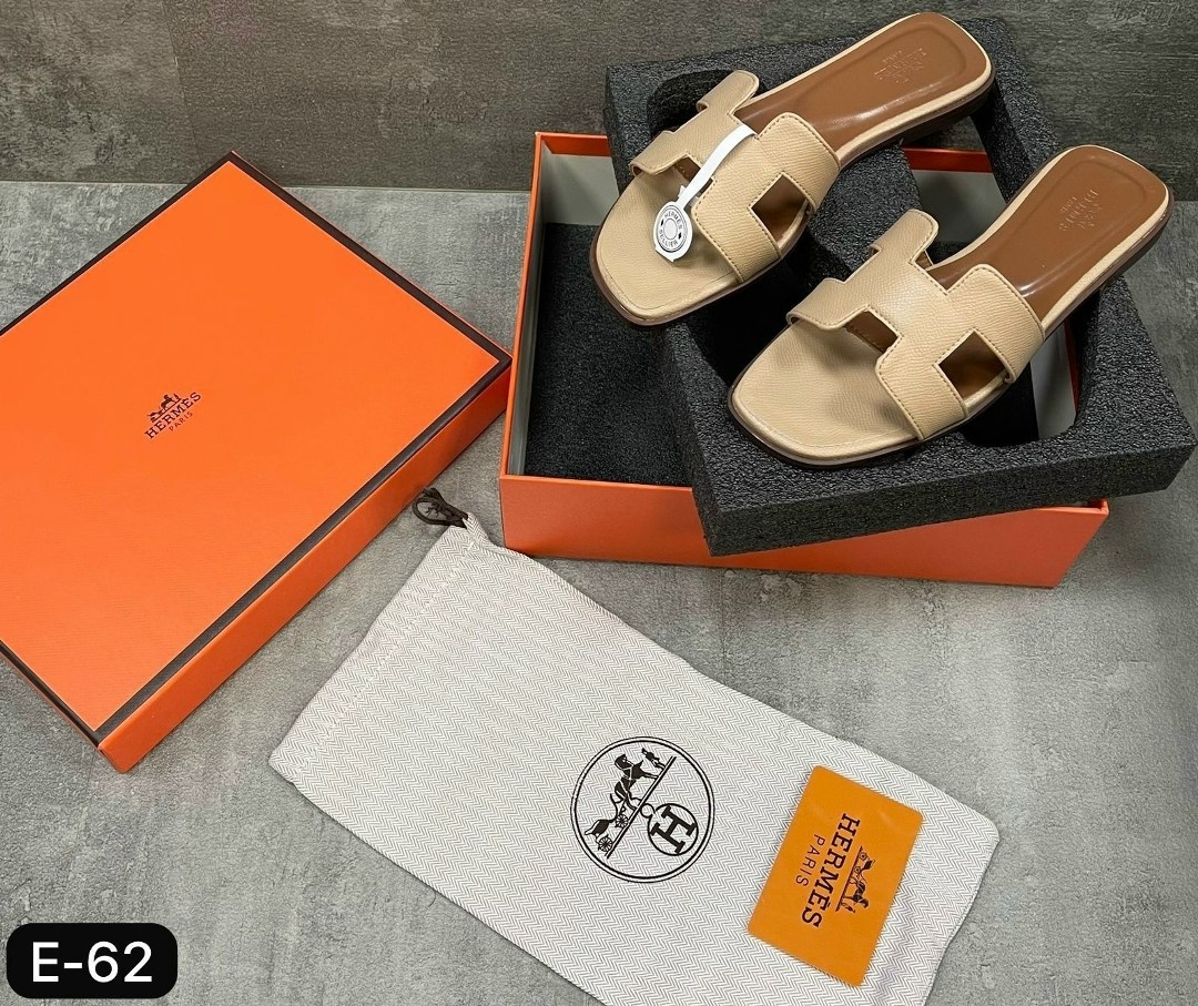 шлепки эрмес оран,женские кожаные шлепки hermes oran коричневые,,шлёпанцы hermes,hermes шлепки женские