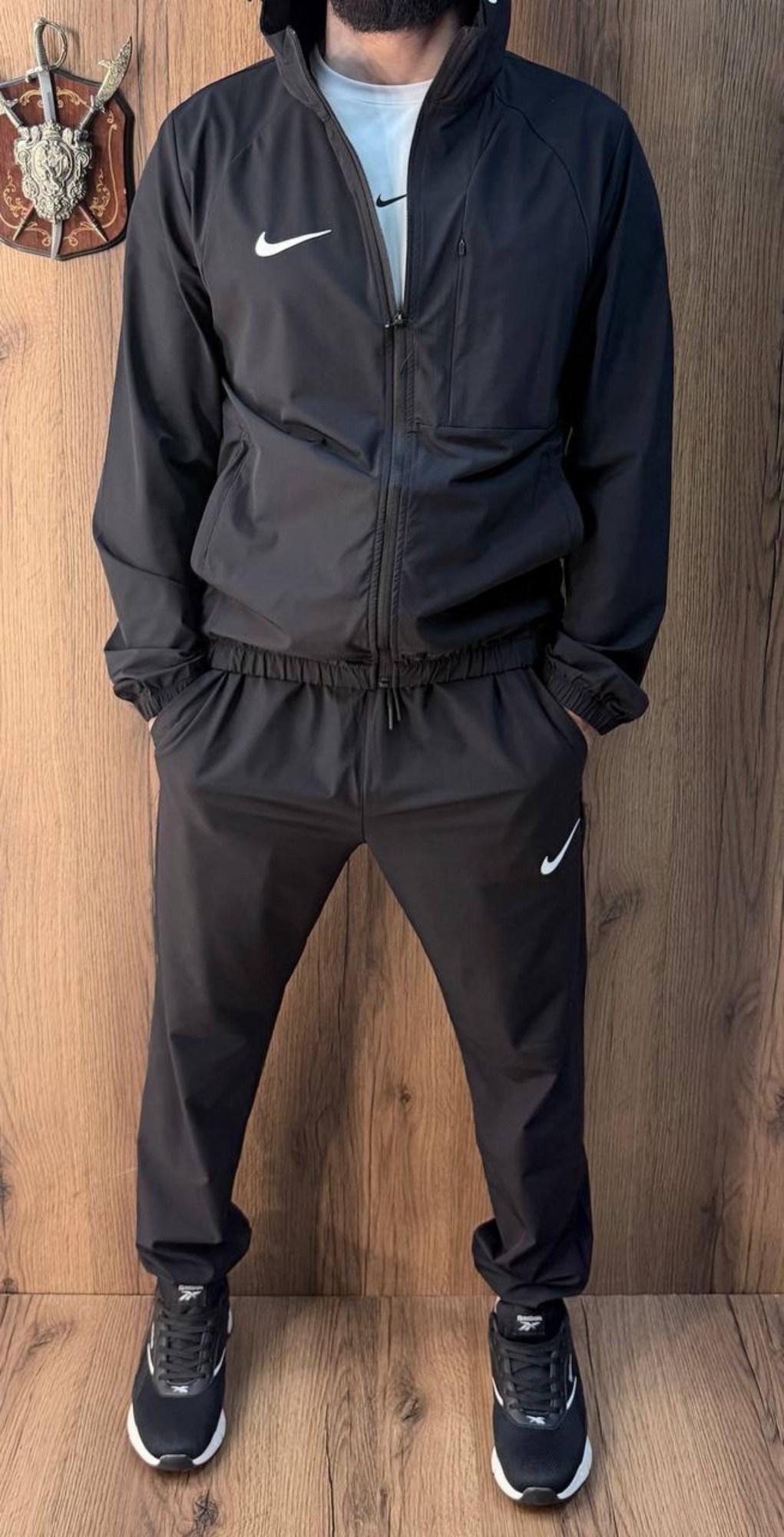 спортивный костюм nike,спортивный костюм,спортивный костюм мужской,костюм широкие спортивный плащевка nike isalino,костюм найк мужской