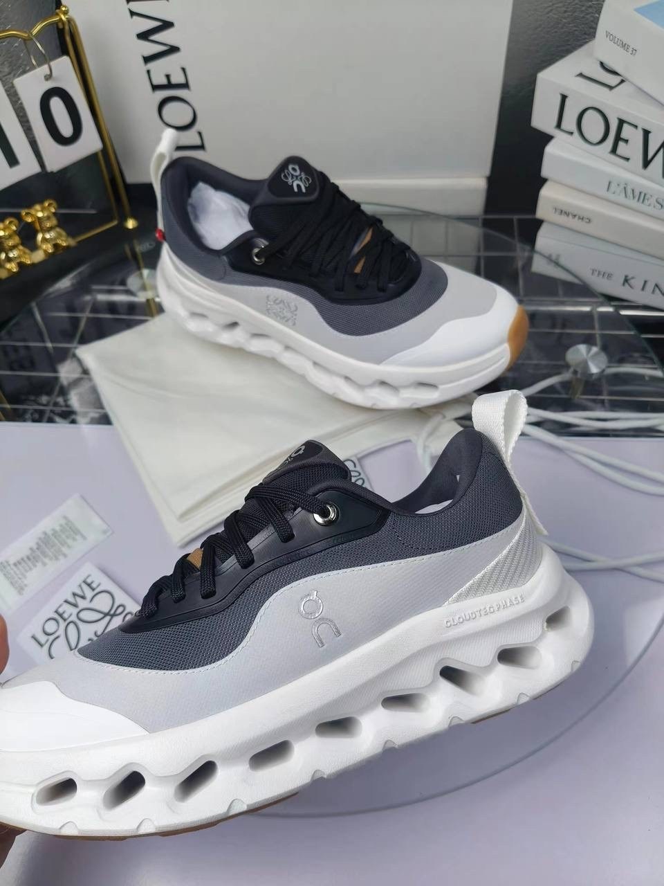 кроссовки loewe,комбинированные кроссовки,кроссовки,on cloud x loewe 9723 повседневная  кроссовки,кроссовки женскиe