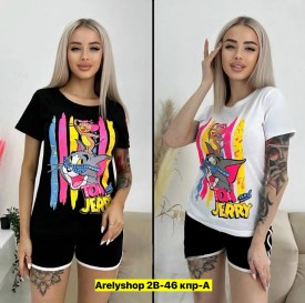 Костюм