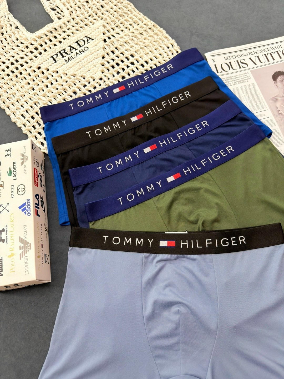 набор мужских трусов tommy hilfiger,мужские трусы томми хилфигер набор 5 шт,трусы томми хилфигер мужские в коробке,трусы tommy hilfiger мужские,томми хилфигер боксеры набор