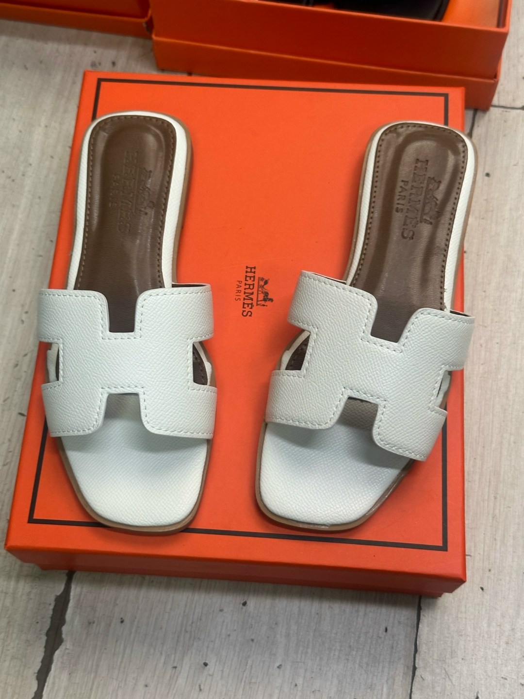 шлепанцы hermes,шлепки эрмес оригинал,,шлепки hermes женские,шлепки гермес женские