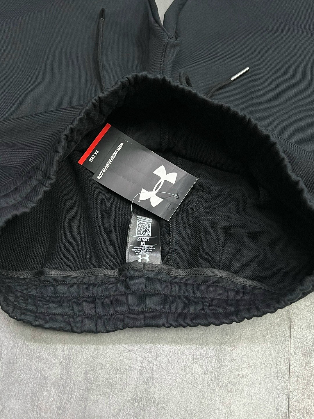 мужские спортивные шорты under armour,мужские шорты under armour,мужские спортивные шорты,шорты мужские,шорты мужские спортивные черные