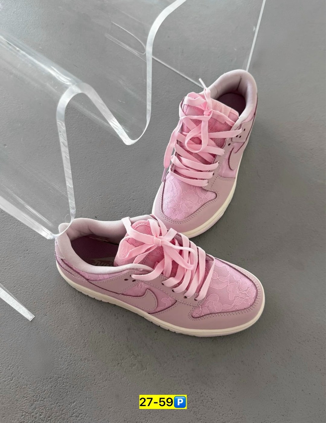 кроссовки розовые найк,женские кроссовки nike,розовые кроссовки,nike розовые кроссовки dunk для женщин,кроссовки женские розовые