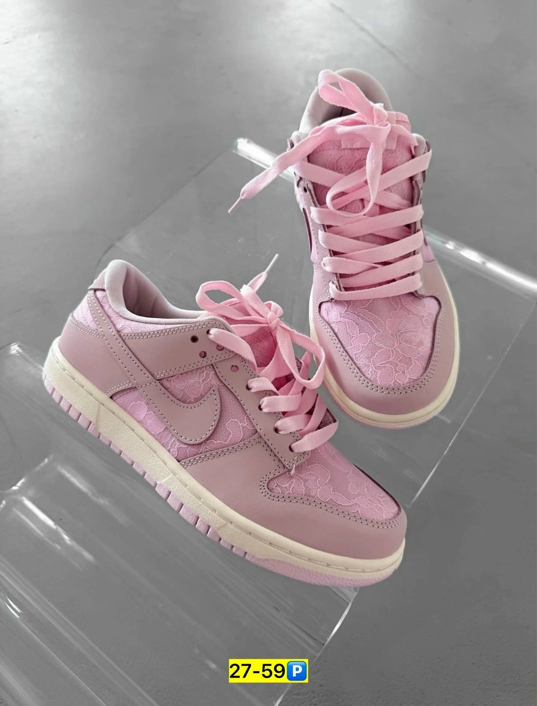 кроссовки розовые найк,женские кроссовки nike,розовые кроссовки,nike розовые кроссовки dunk для женщин,кроссовки женские розовые
