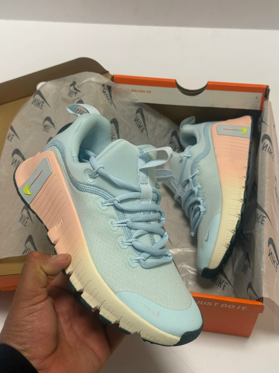 кроссовки nike,женские кроссовки nike,кроссовки,кроссовки мужские женские,кроссовки женскиe