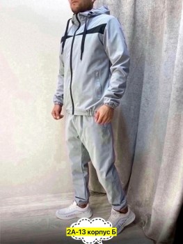 Костюм