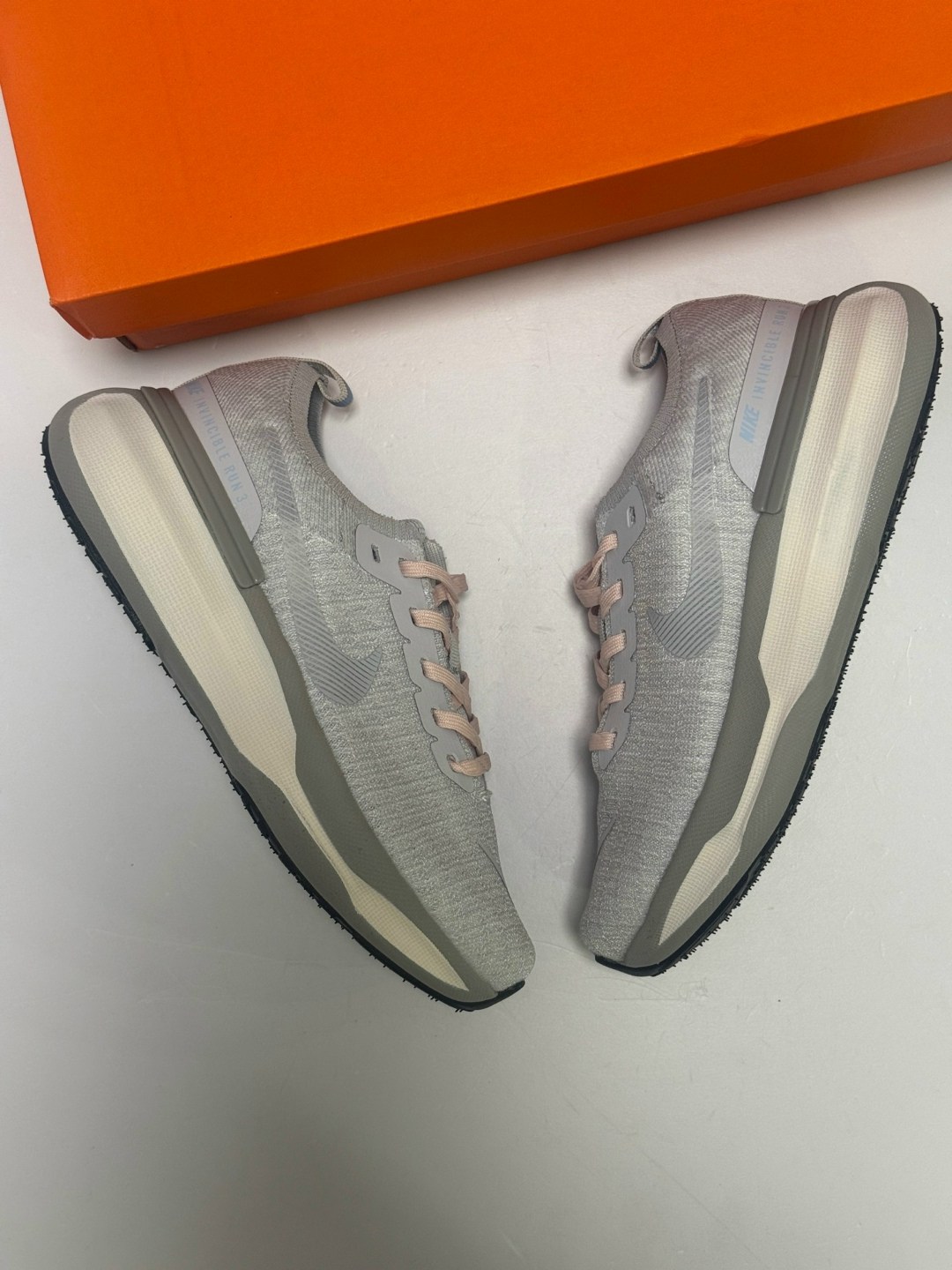 кроссовки,женские кроссовки,кроссовки тренинг, кроссовки,nike epic react flyknit