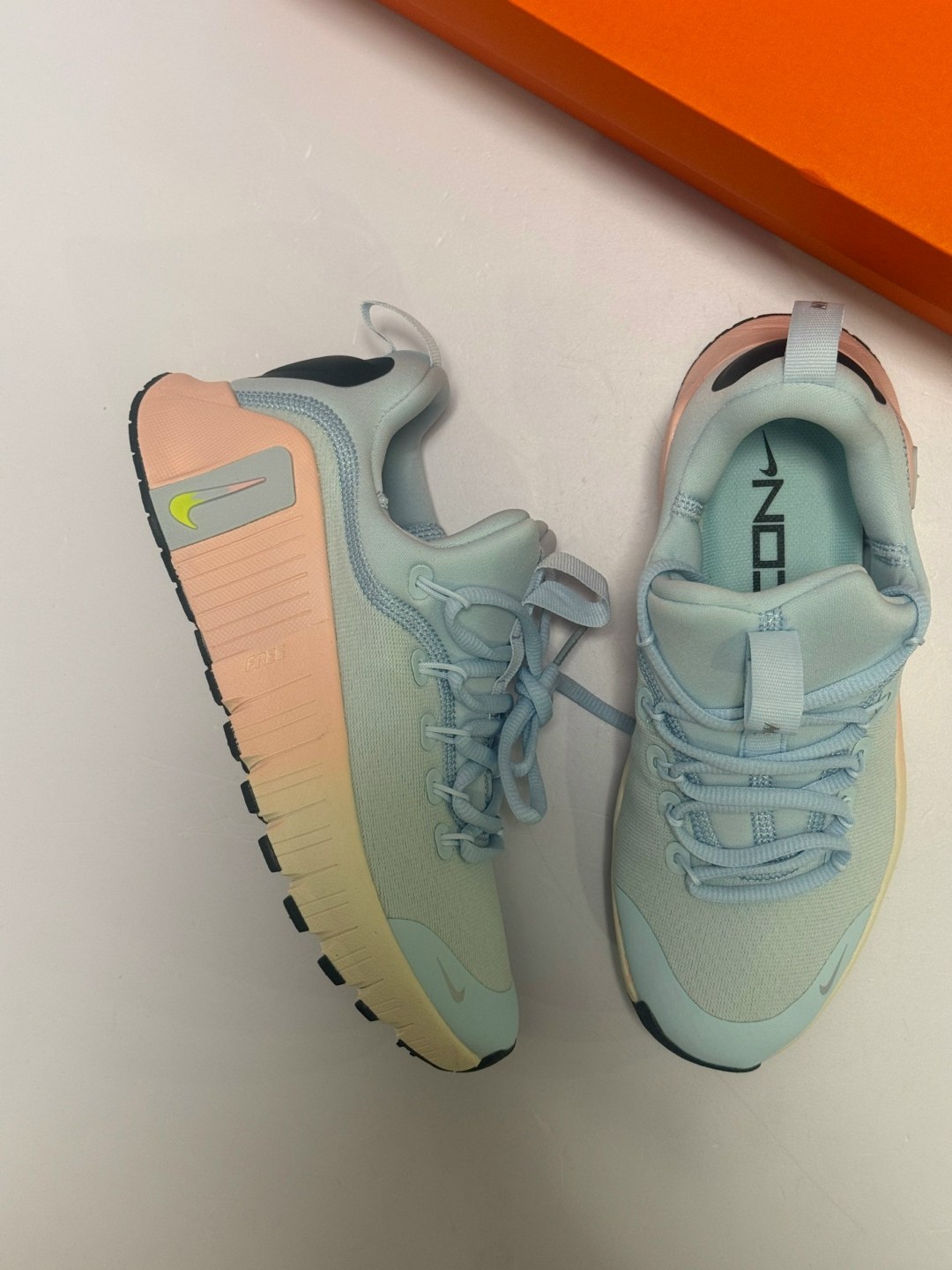кроссовки nike,женские кроссовки nike,кроссовки,кроссовки мужские женские,кроссовки женскиe