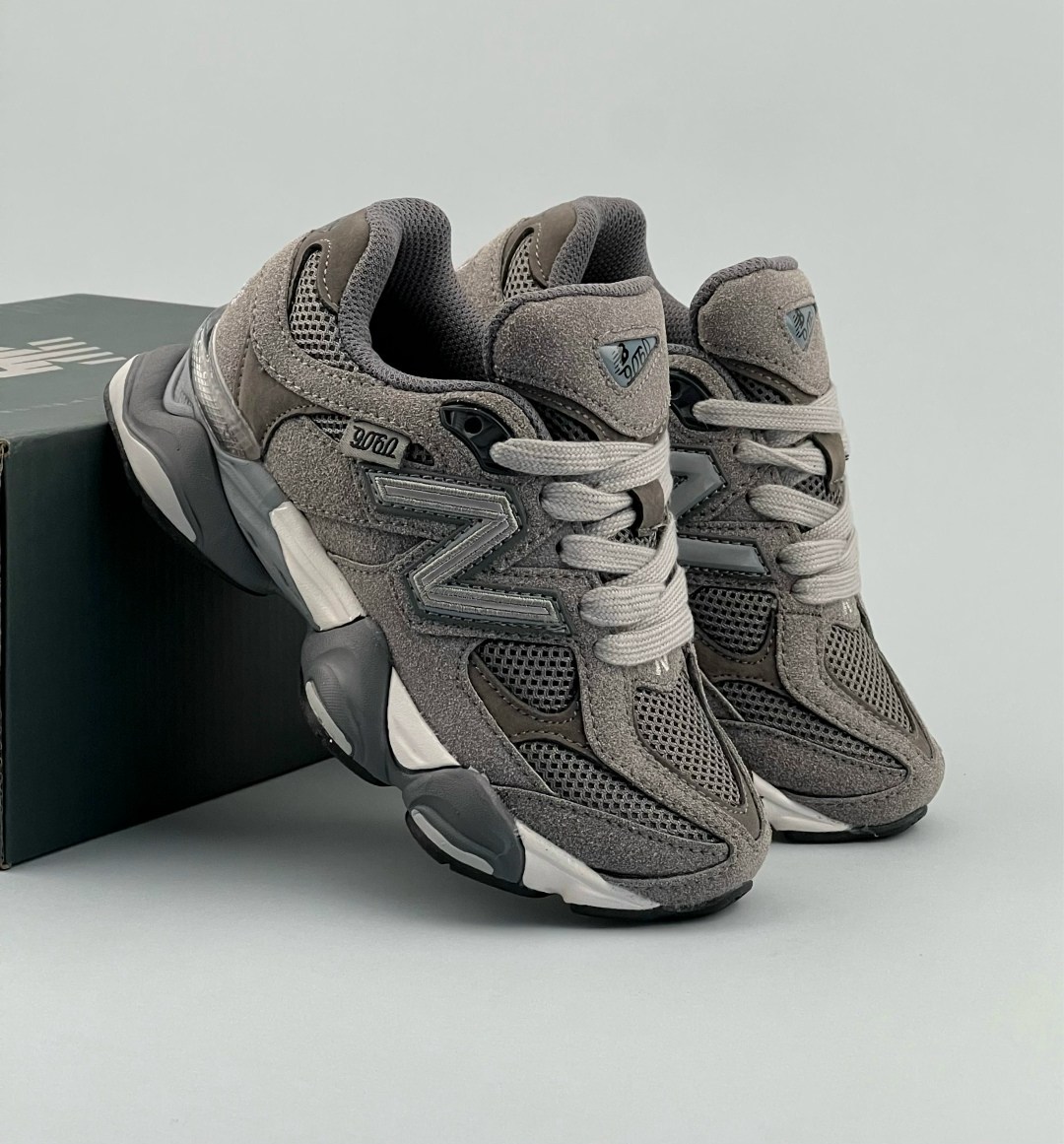 кроссовки new balance 9060,кроссовки мужские new balance 9060,кроссовки new balance,new balance 9060 серые,кроссовки new balance 9060 зимние