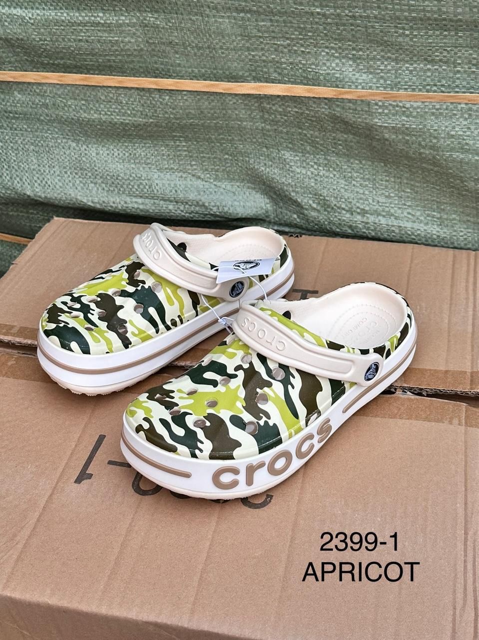 ,крокс камуфляж,crocs сабо bayaband seasonal printed clog,crocs classic,crocs clog камо