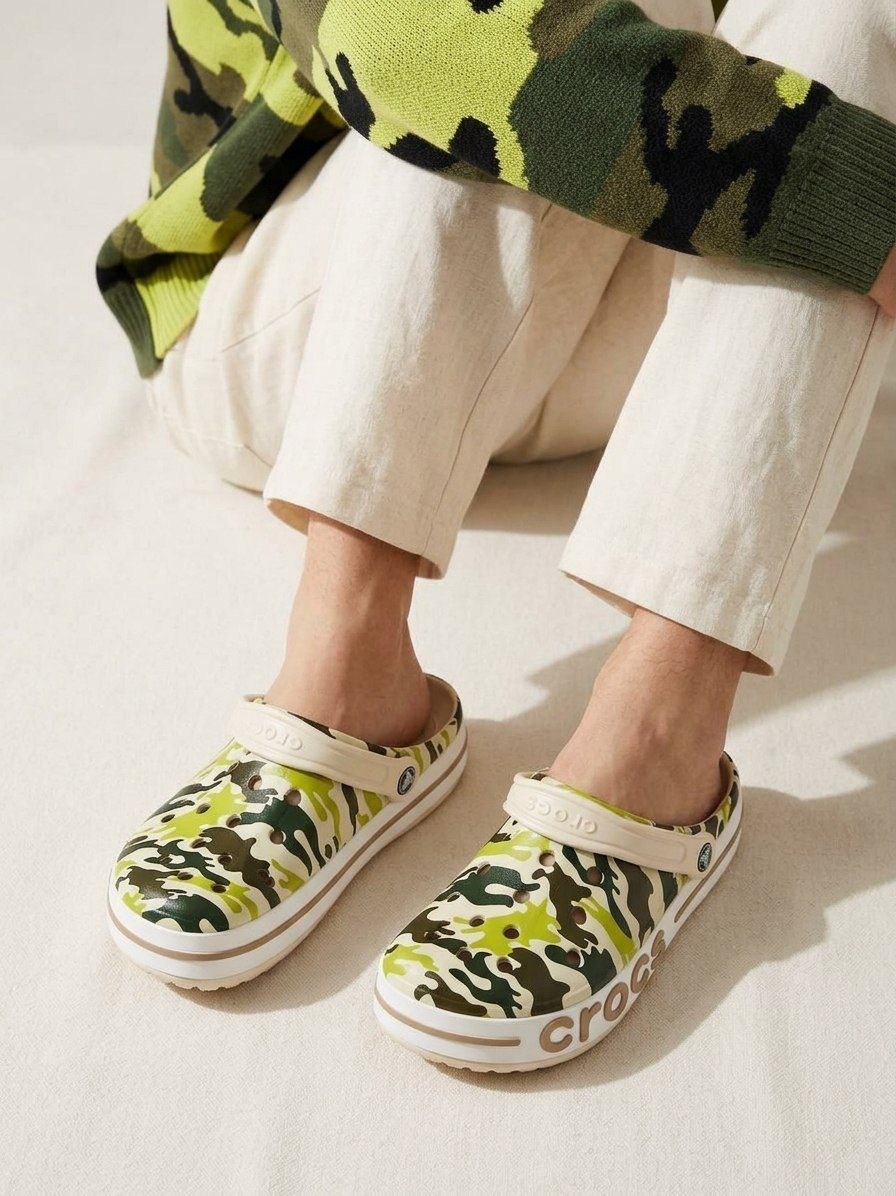 ,крокс камуфляж,crocs сабо bayaband seasonal printed clog,crocs classic,crocs clog камо