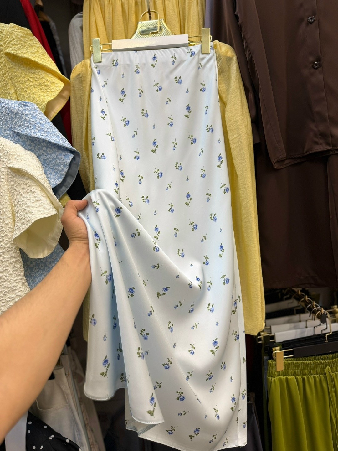 юбка,модные наряды,юбка длинная,модная юбка,юбка средней длины