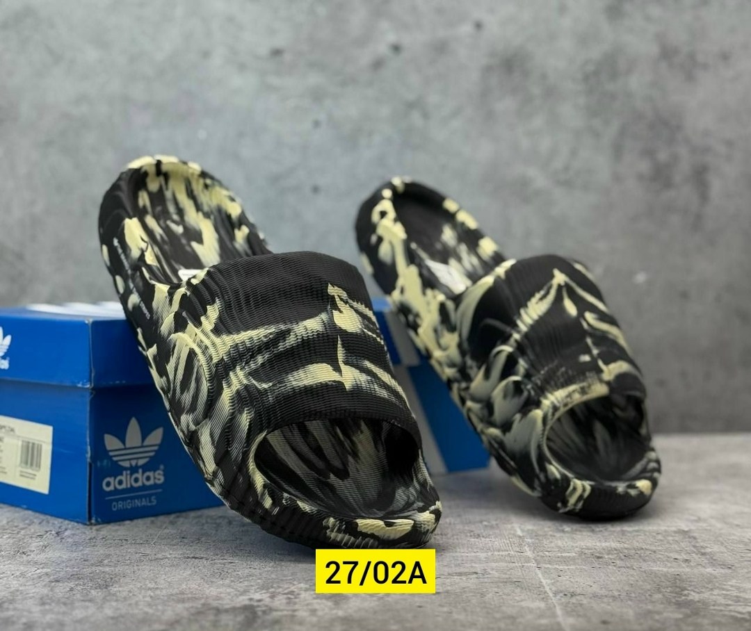 adidas сланцы,шлепанцы adidas,сланцы мужские adidas,тапки adidas,адидас тапки