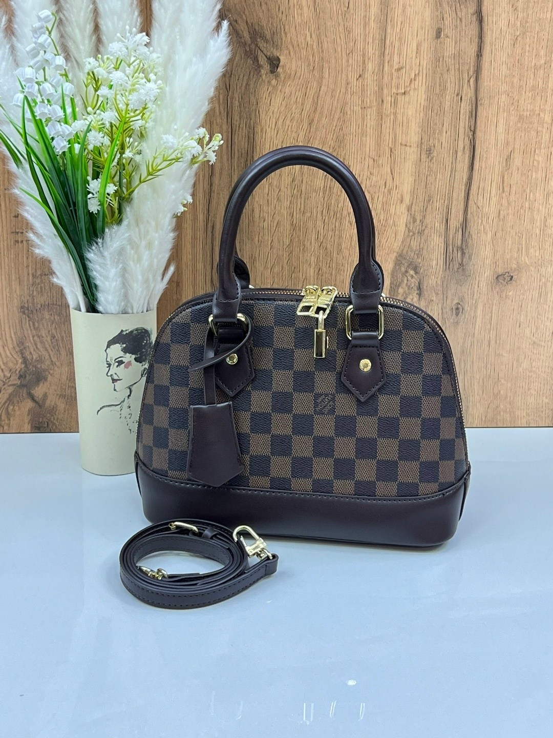 сумка луи виттон альма,сумка женская louis vuitton,сумка луи виттон,сумки louis vuitton,сумочки