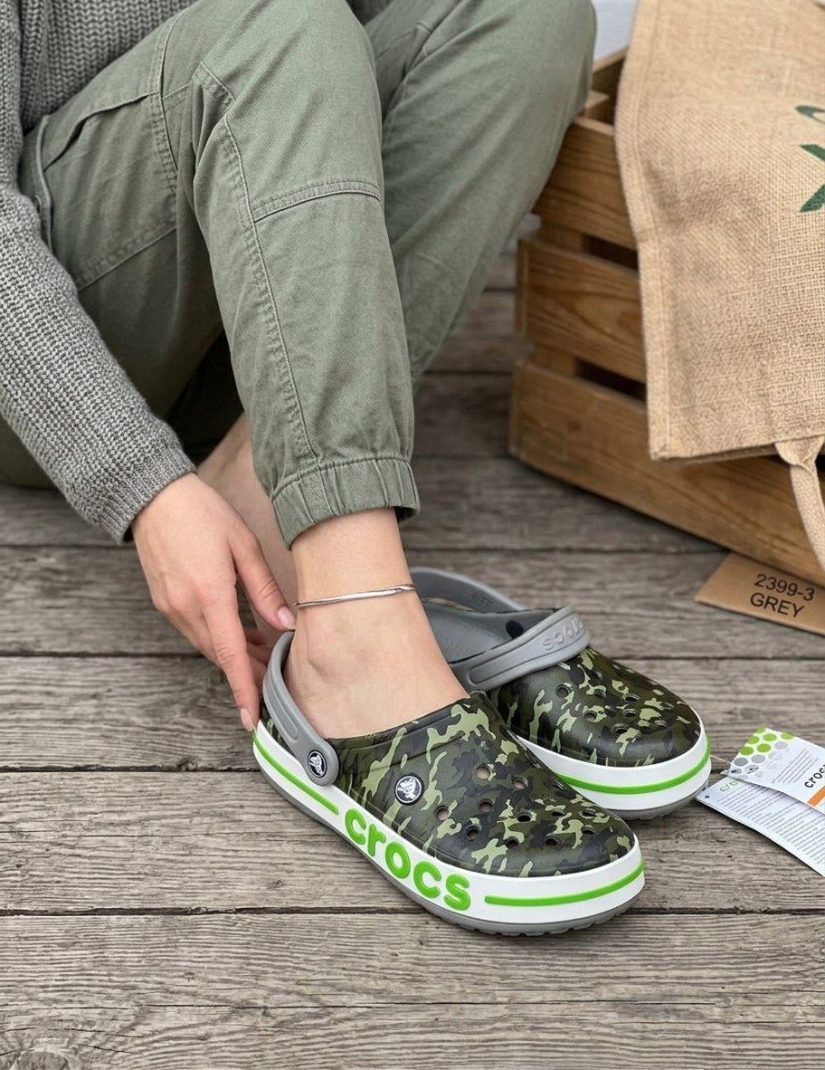 ,крокс камуфляж,crocs сабо bayaband seasonal printed clog,crocs classic,crocs clog камо