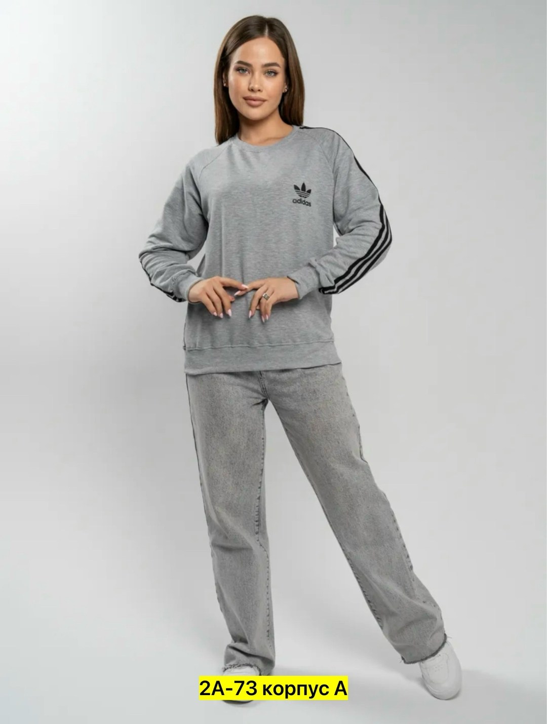 свитшот adidas originals 3 stripes sweat,adidas свитшот женский адидас цвет глубокий черный,adidas свитшот женский,свитшот adidas dv2625 trf crew sweat женский,черный свитшот с 3 полосками adidas orig