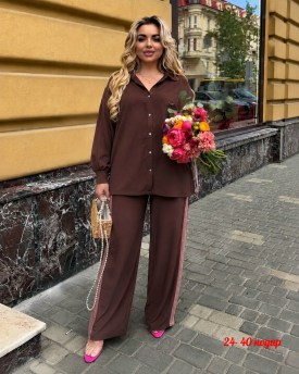 Костюм