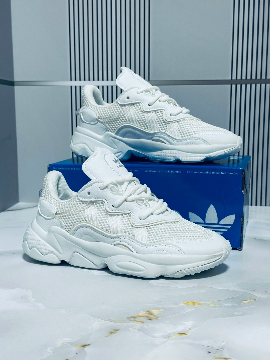 кроссовки adidas ozweego,adidas originals ozweego,женские кроссовки adidas ozweego,мужские кроссовки adidas ozweego,adidas ozweego