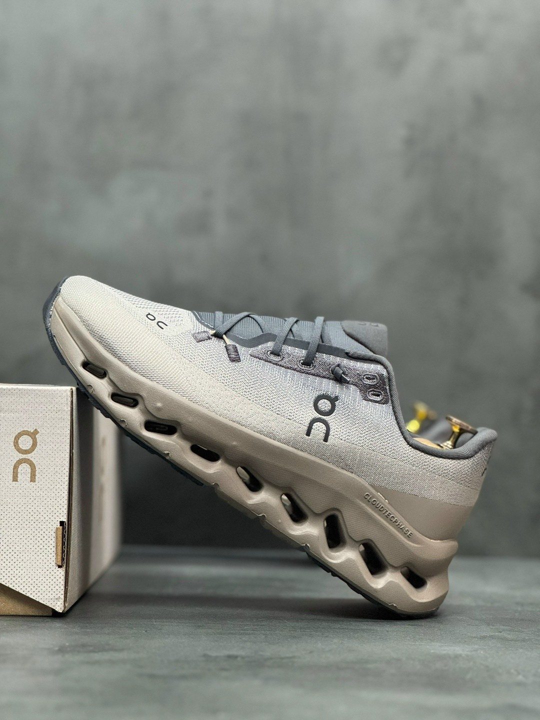 кроссовки on cloud,кроссовки on,кроссовки,кроссовки on running cloudtilt loewe slate grey,спортивная