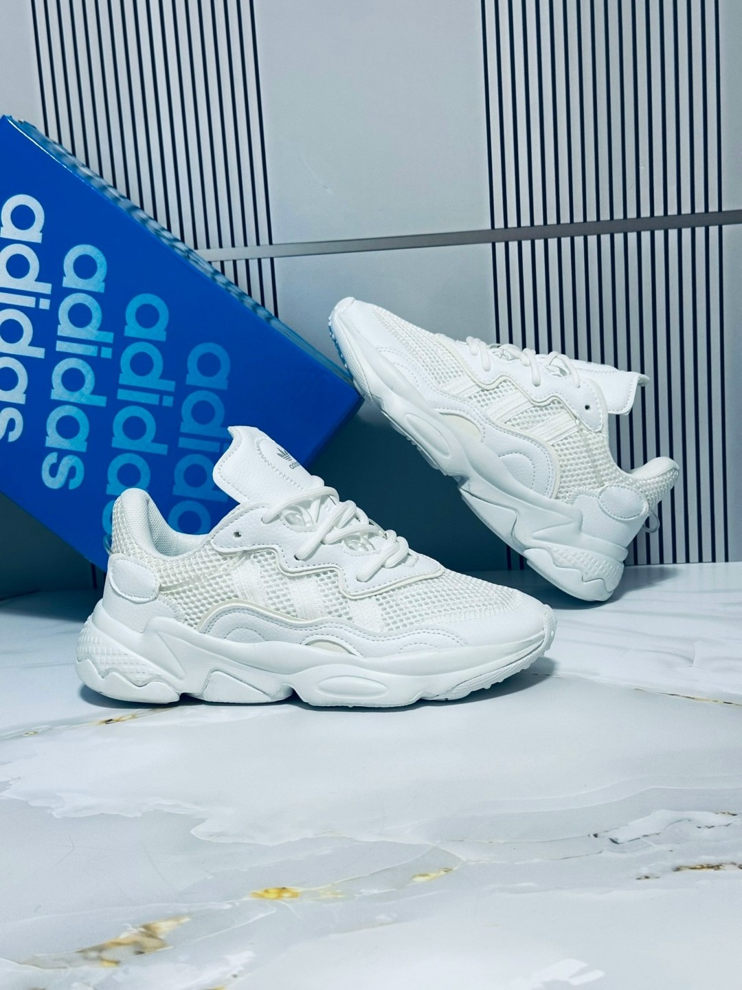 кроссовки adidas ozweego,adidas originals ozweego,женские кроссовки adidas ozweego,мужские кроссовки adidas ozweego,adidas ozweego