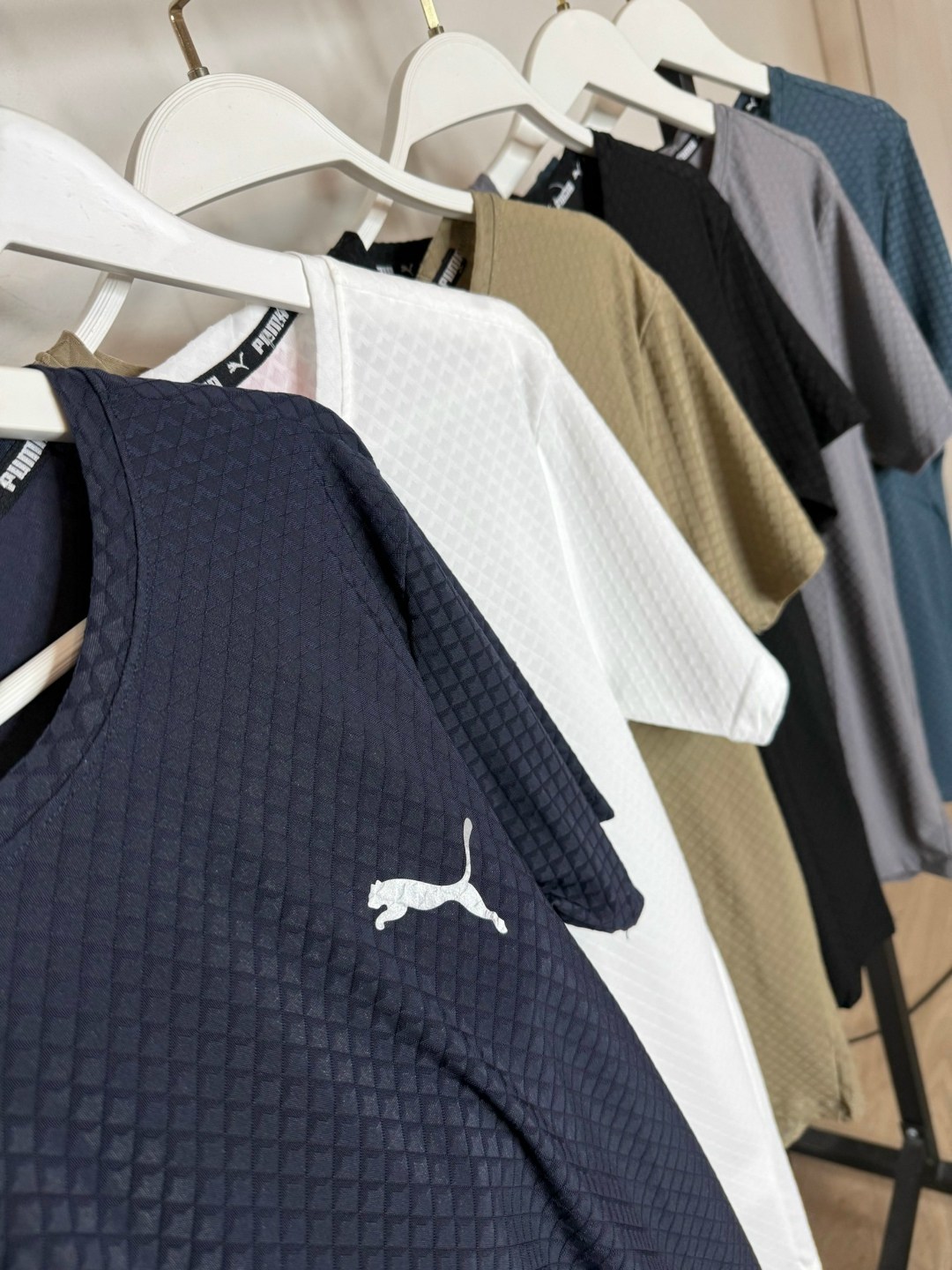 мужские футболки puma,футболка мужская для фитнеса,мужская футболка,футболка спортивная puma,футболки для мужчин