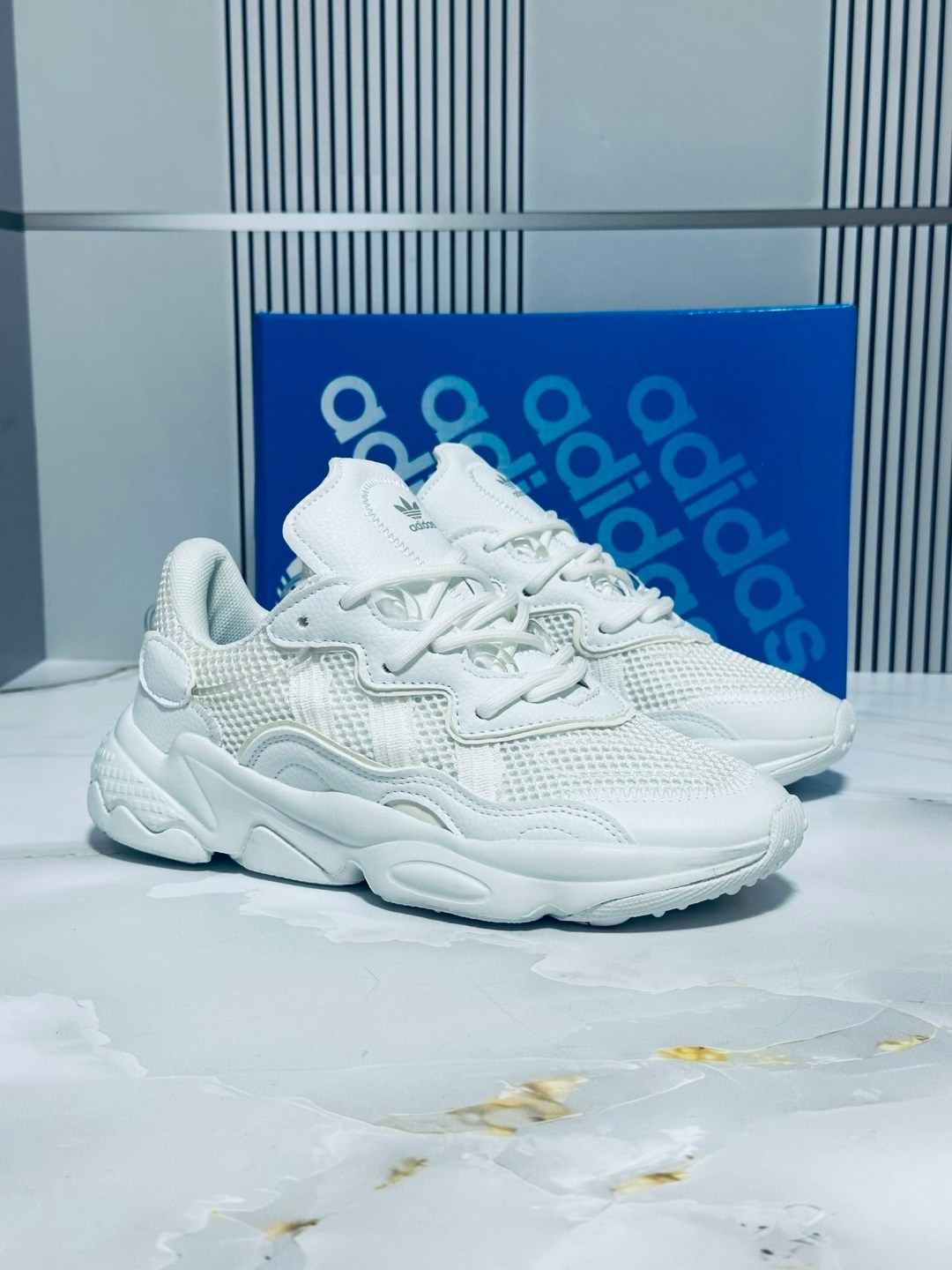 кроссовки adidas ozweego,adidas originals ozweego,женские кроссовки adidas ozweego,мужские кроссовки adidas ozweego,adidas ozweego