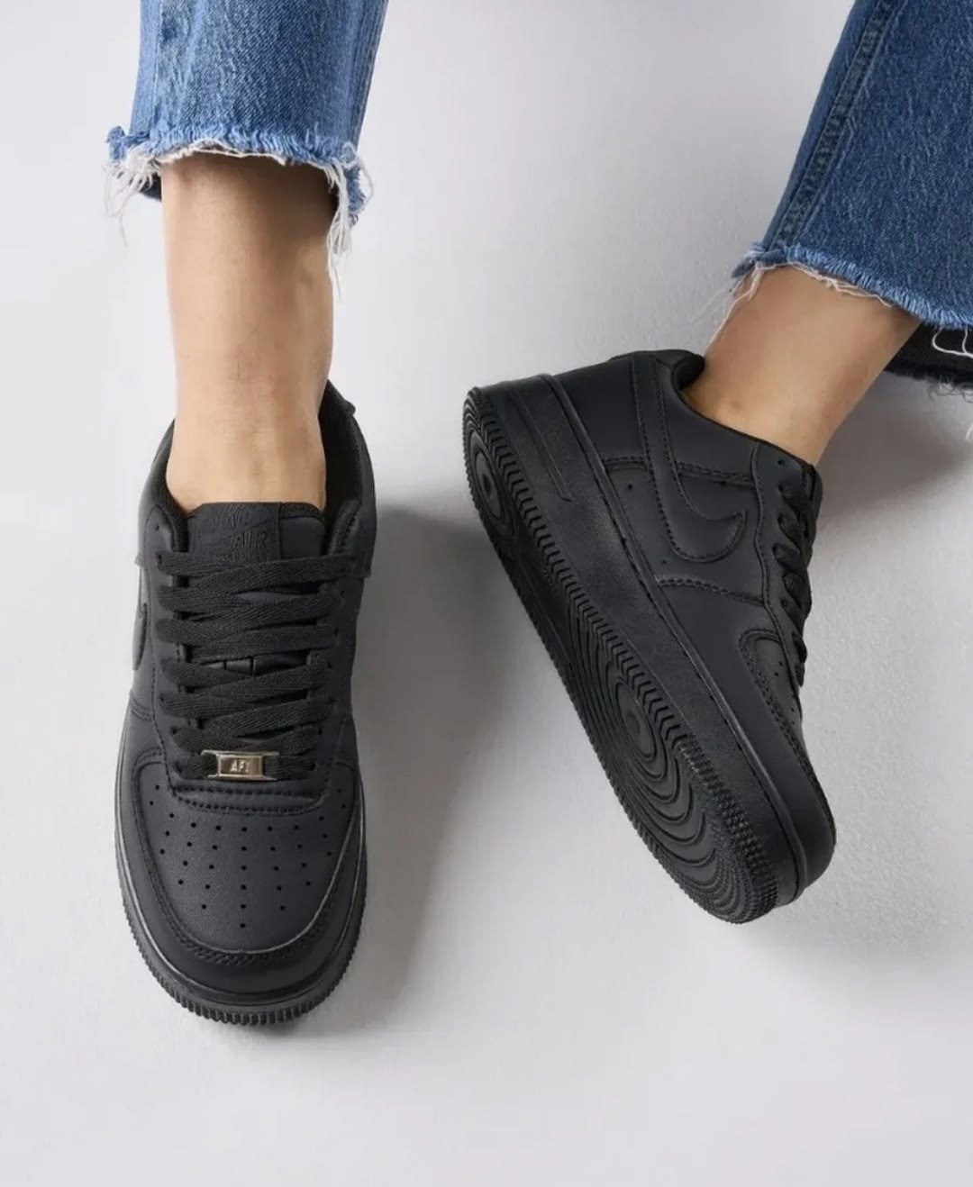 кроссовки nike air force 1 форсы спортивные черные,nike air force 1 low black,,кроссовки nike air force 1 форсы кеды,air force 1 black