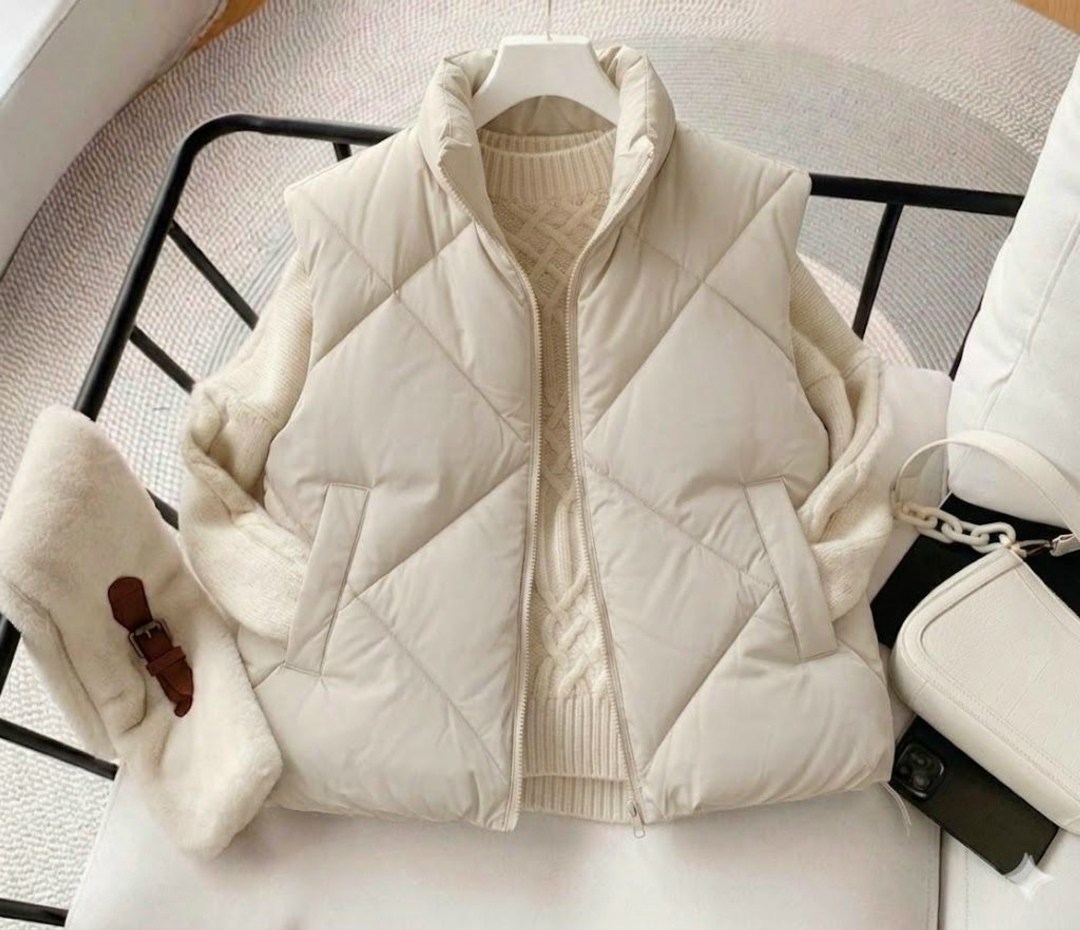 жилет утепленный adidas,жилет женский adidas,жилет утепленный adidas sportswear,жилет adidas,жилет
