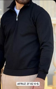 Свитер