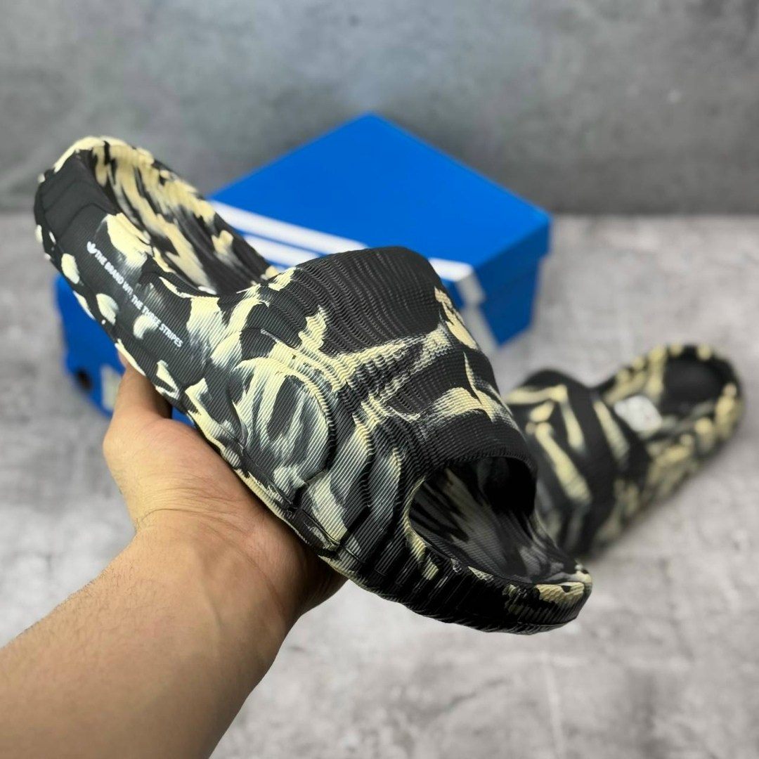 шлепанцы adidas,шлепки adidas,тапочки adidas,шлепанцы adidas adilette,тапки adidas