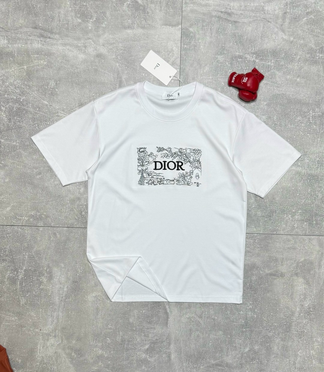футболка dior,dior футболка мужская,футболка диор,футболка стиль,футболки для мужчин