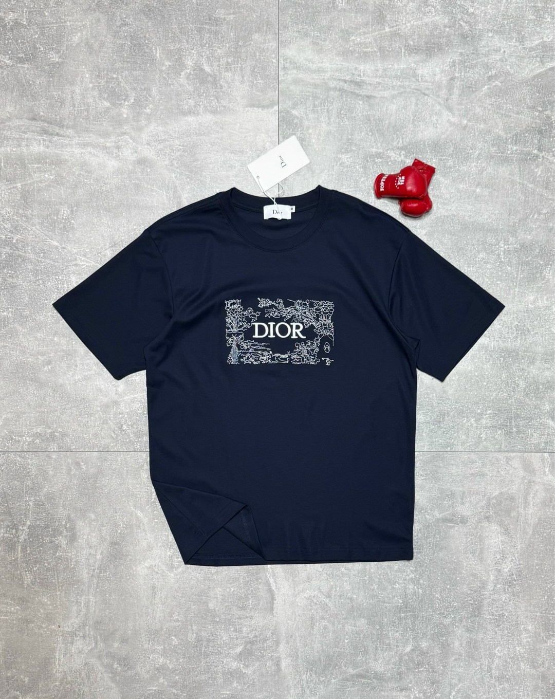 футболка dior,dior футболка мужская,футболка диор,футболка стиль,футболки для мужчин