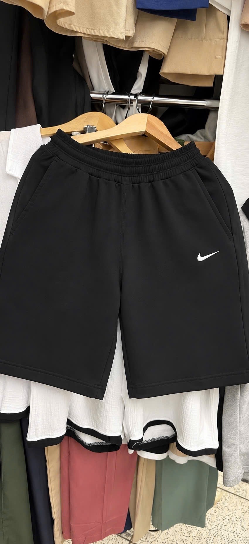 спортивные шорты,шорты мужские nike,шорты найк,шорты спортивные nike,nike double swoosh шорты