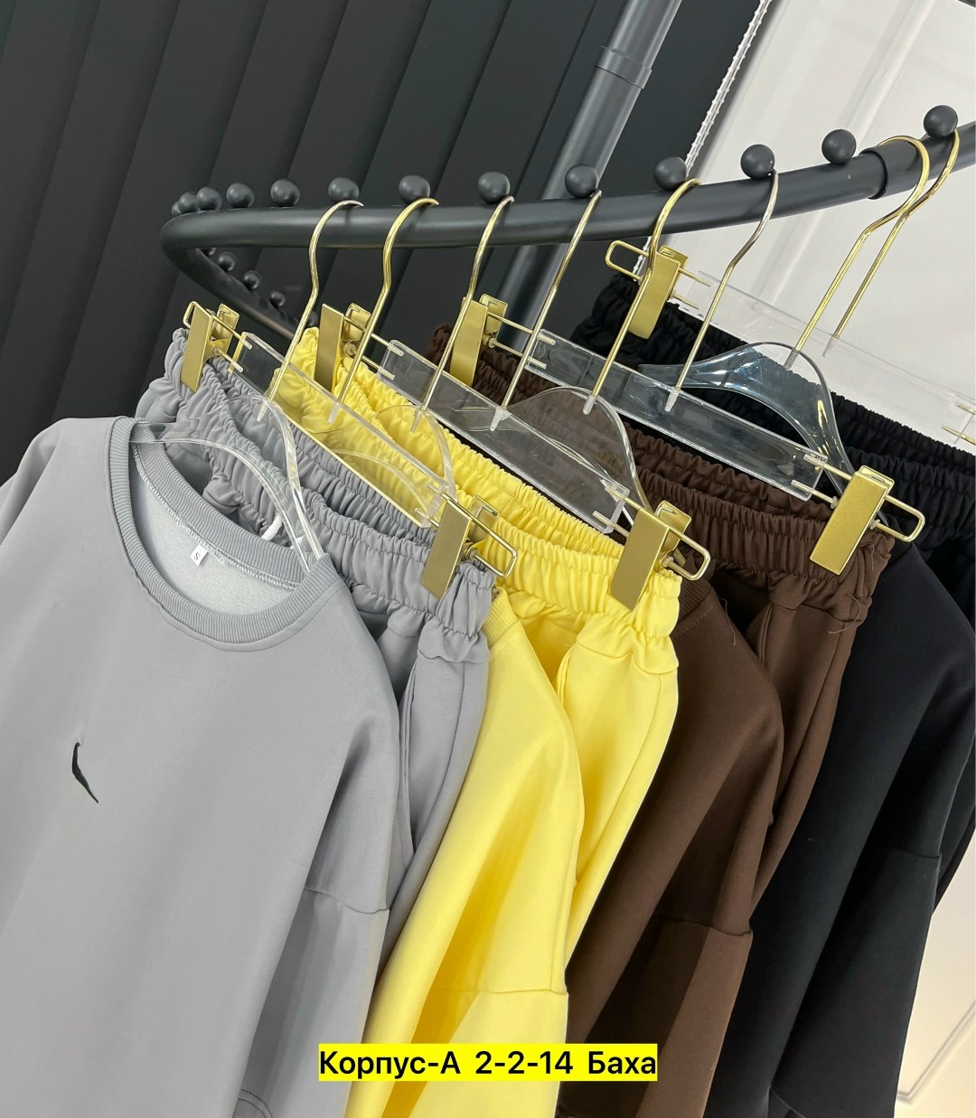 спортивный костюм nike,спортивные костюм,спортивные костюмы женские,костюм женский,спортивный костюм спортивные костюмы