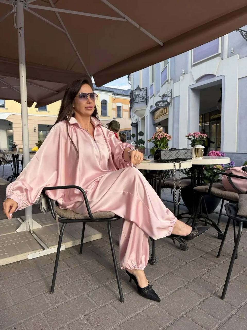 брюки из шелка mulberry 12 storeez,атласный брючный костюм женский,костюм шелковый,костюм брючный в пижамном стиле marsi marsianova,шелковый брючный костюм