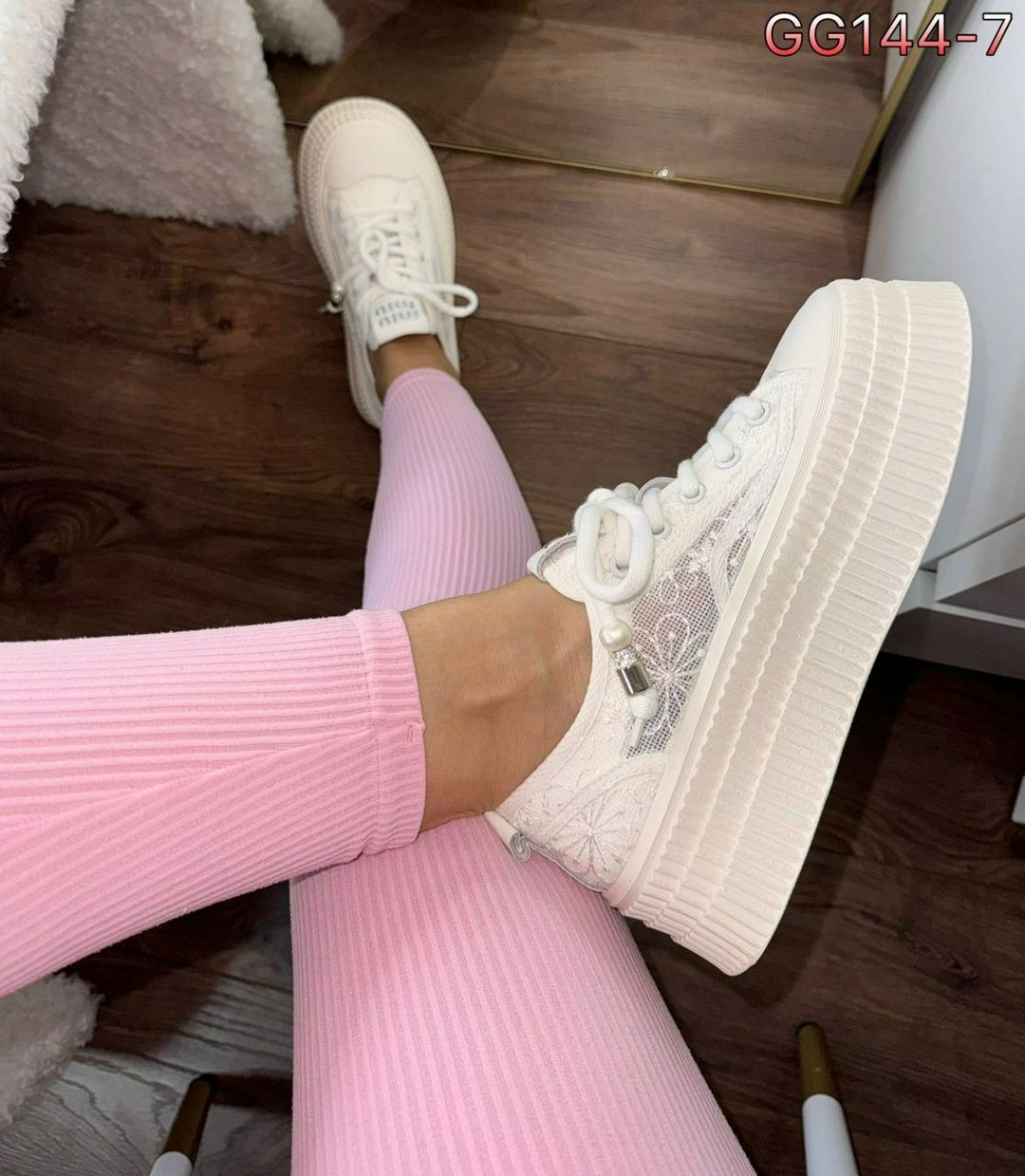 кеды miu miu женские,кеды miu miu на высокой подошве,кеды miu miu,кеды на платформе miu miu premium shoes 237107133,miu miu кроссовки