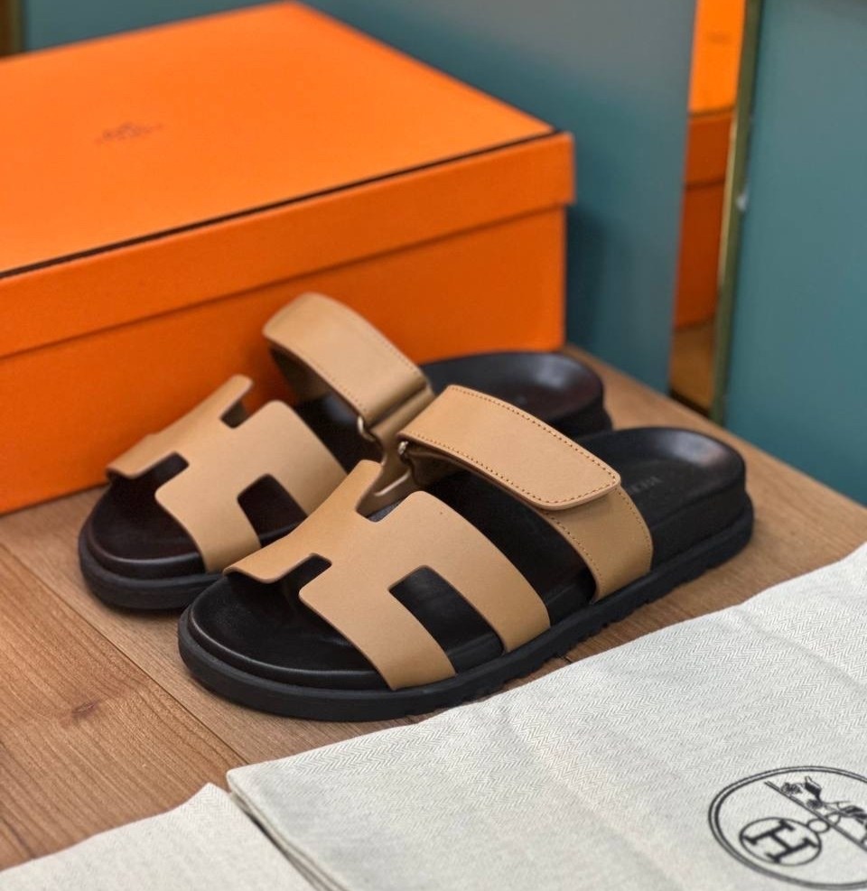 ,шлепки эрмес,сандалии hermes,шлепанцы hermes,шлепанцы гермес коричневые