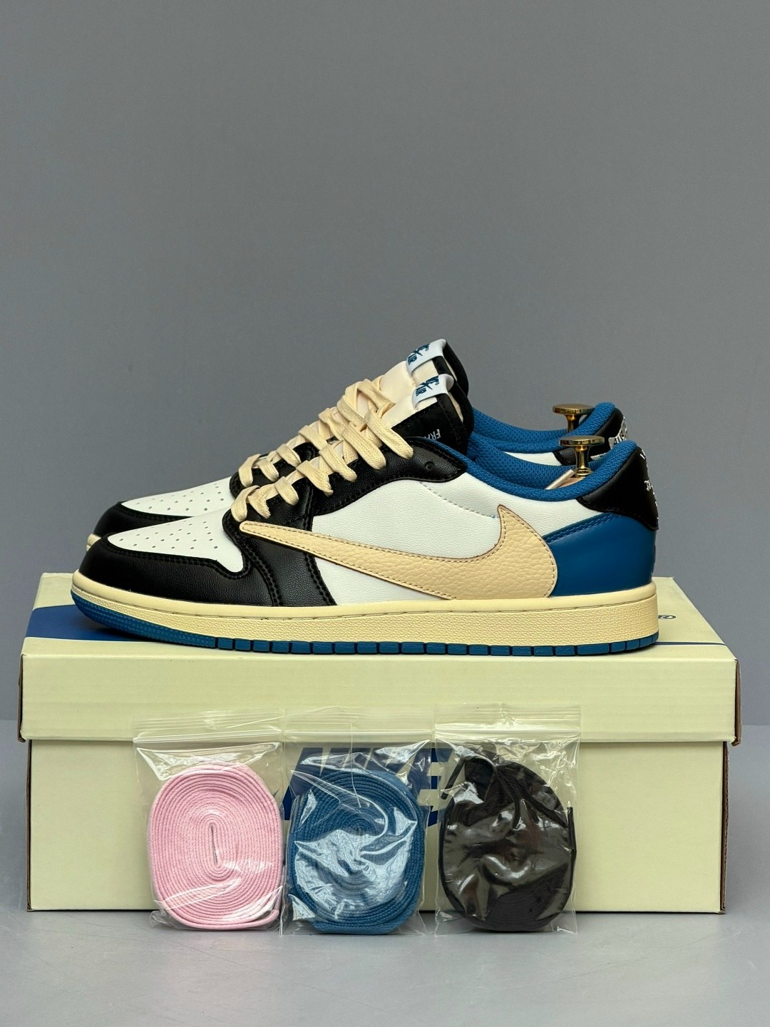 nike air jordan 1 low travis scott fragment,air jordan 1 low travis scott,nike air jordan 1 low travis scott,nike x travis scott air jordan 1 low,кроссовки nike air jordan 1 low travis scott