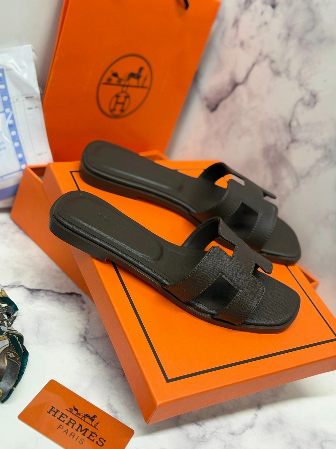 шлепанцы hermes,шлепки эрмес оран,шлепки hermes женские,шлепки эрмес,
