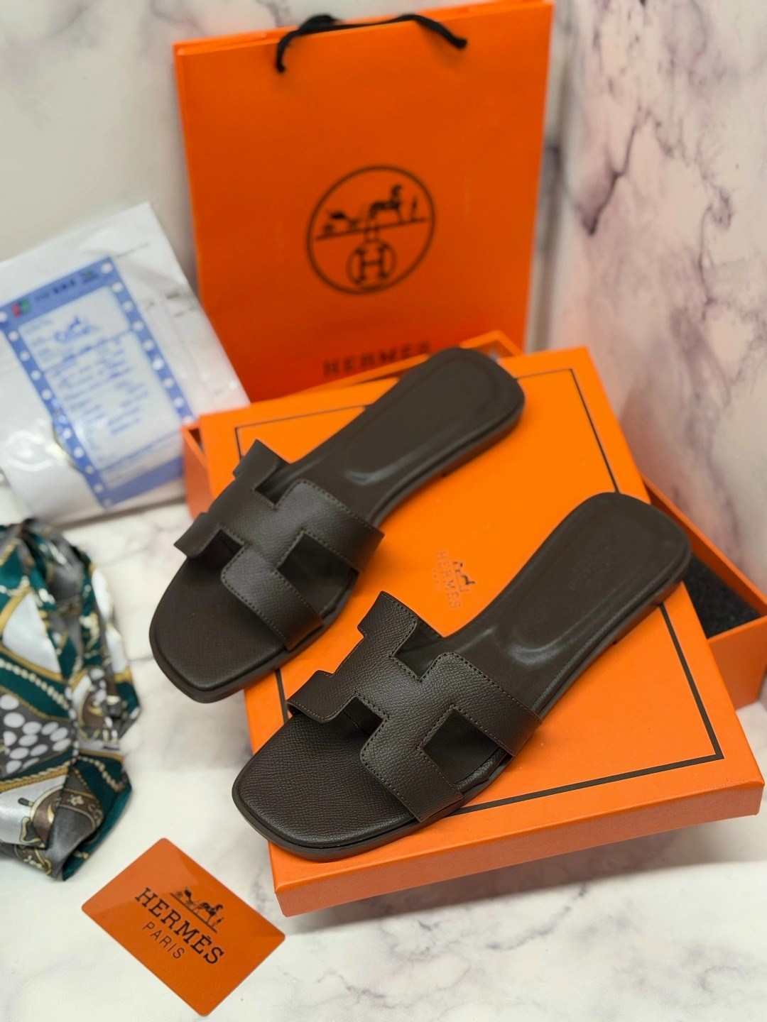 шлепанцы hermes,шлепки эрмес оран,шлепки hermes женские,шлепки эрмес,