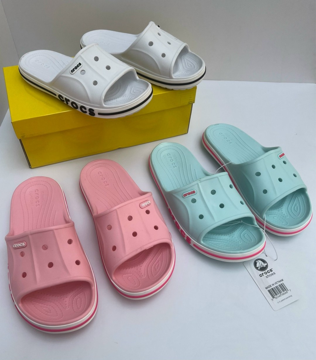 шлепанцы crocs,,на плоской подошве crocs,сабо crocs,шлепанцы crocs bayaband slide