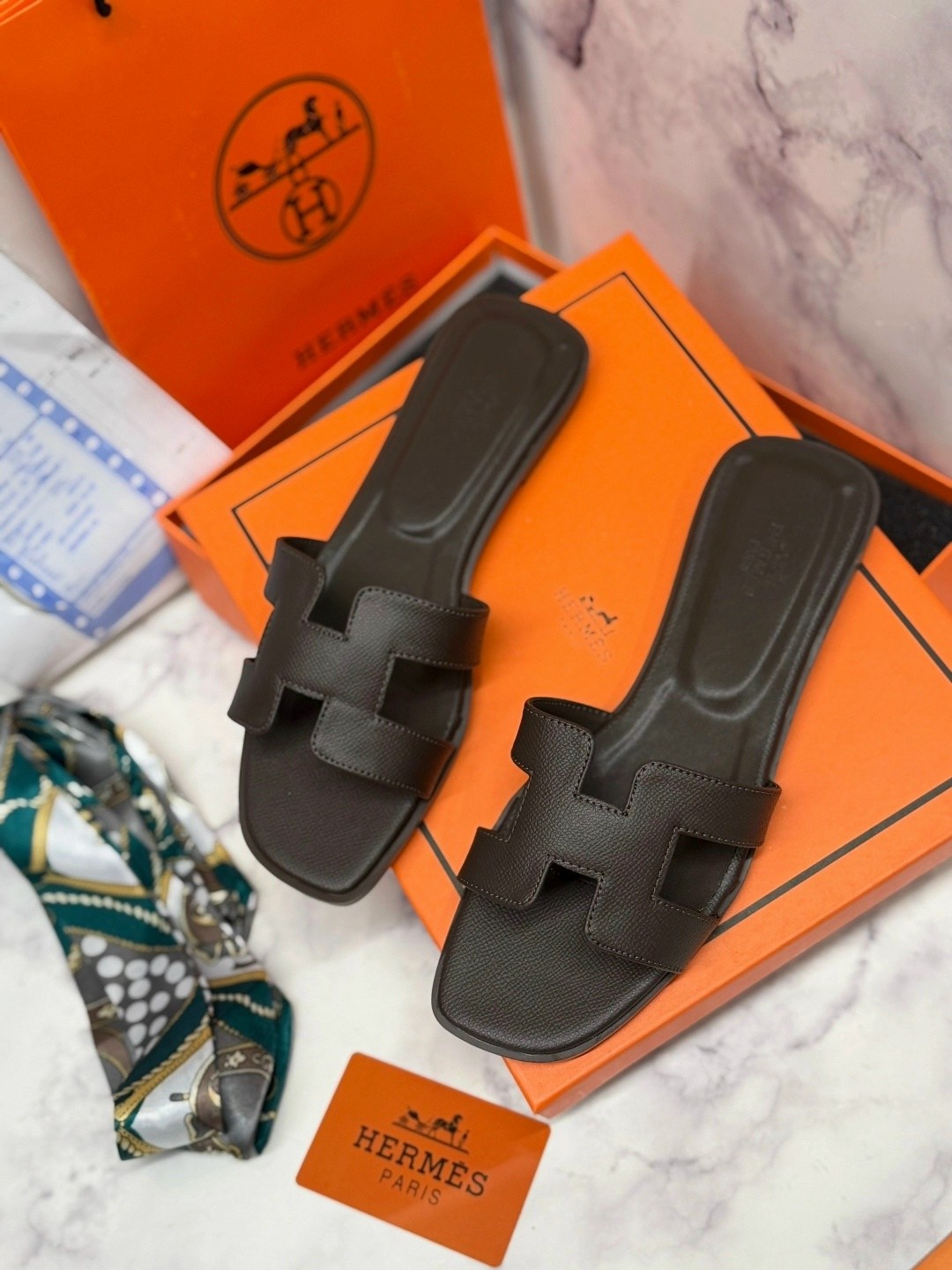 шлепанцы hermes,шлепки эрмес оран,шлепки hermes женские,шлепки эрмес,